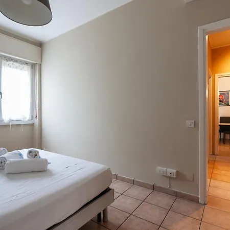 Appartement Youhosty - Meloria 10 *